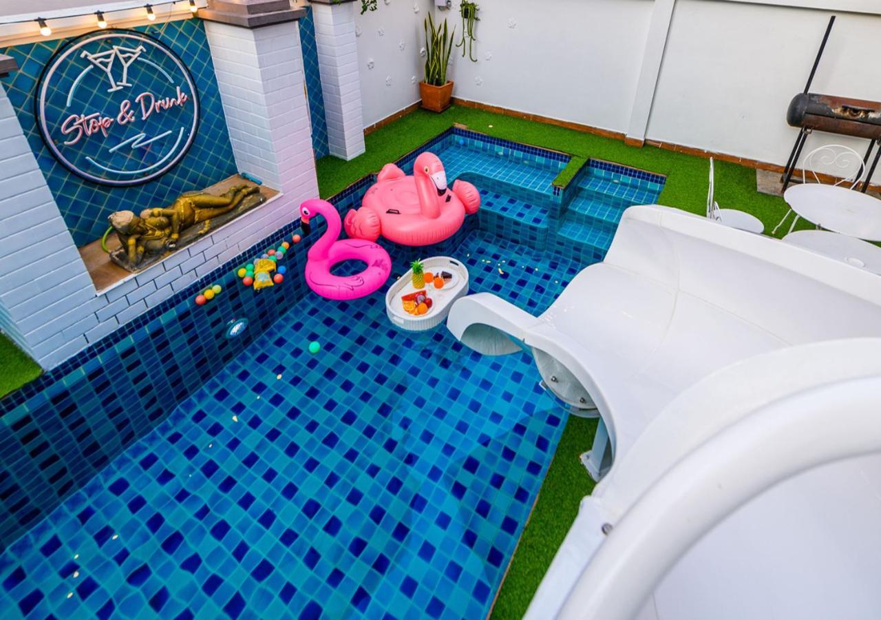 Room@Gallery Pool Villa Pattaya Extérieur photo