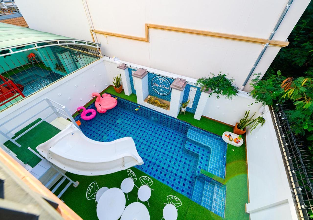 Room@Gallery Pool Villa Pattaya Extérieur photo