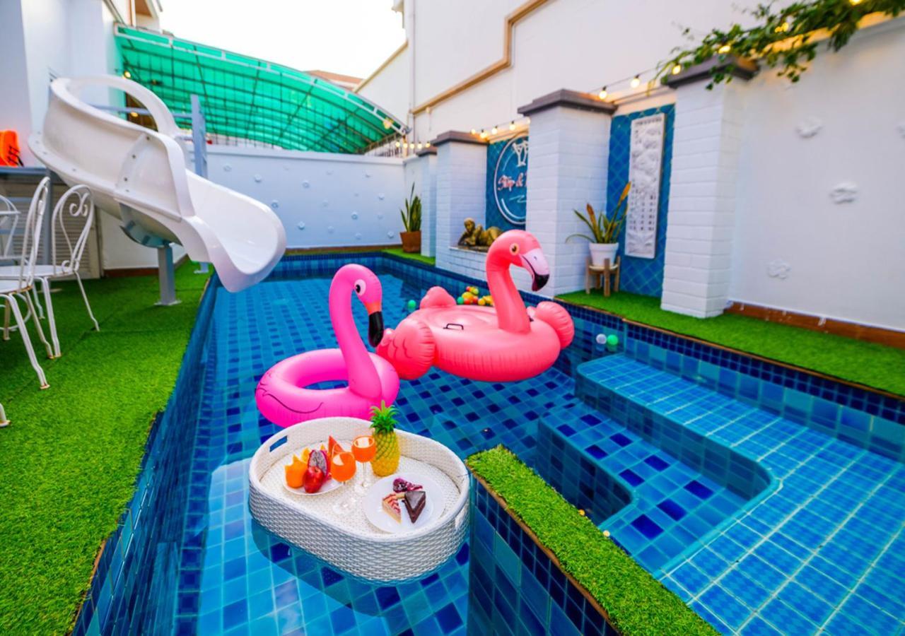Room@Gallery Pool Villa Pattaya Extérieur photo